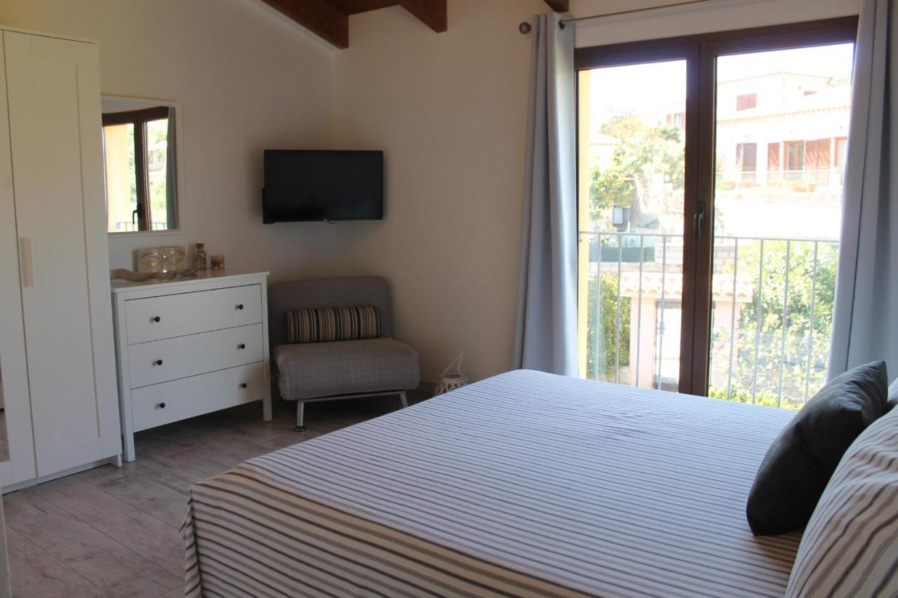 B&B U Punenti La Maddalena  Kültér fotó